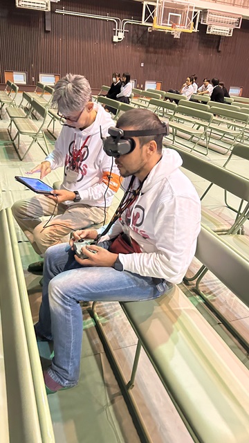 🎬 鶴見商業高校の文化祭前日準備をFPVドローンで撮影！｜FPVワークス／FPV WORKS／FPVWORKS／ドローン／空撮屋／大阪 京都 神戸 兵庫 奈良 和歌山 三重