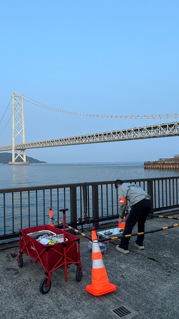 朝焼けに染まる海と、輝く船影――明石海峡の特別な朝｜FPVワークス／FPV WORKS／FPVWORKS／ドローン／空撮屋／大阪 京都 神戸 兵庫 奈良 和歌山 三重